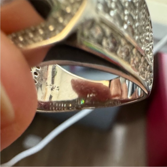 18k 2ct Solitaire Ring - Picture 13 of 14